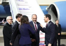 Μάρκο Ρούμπιο στην Αθήνα: Έκκληση για Δυτική Ενότητα μπροστά στην Ακρόπολη