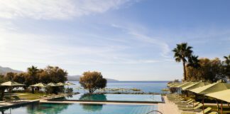 Grecotel Filoxenia: Η Καλαμάτα γιορτάζει τη νέα εποχή του εμβληματικού ξενοδοχείου