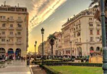 «Το μαγαζί μας μια αγκαλιά»: Καφέ στην Θεσσαλονίκη προσφέρει δωρεάν ζεστό φαγητό σε ανθρώπους που το έχουν ανάγκη -kalimera-ellada.gr