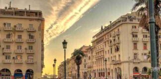 «Το μαγαζί μας μια αγκαλιά»: Καφέ στην Θεσσαλονίκη προσφέρει δωρεάν ζεστό φαγητό σε ανθρώπους που το έχουν ανάγκη -kalimera-ellada.gr