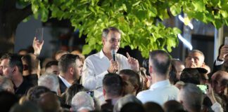 Μητσοτάκης στα Βριλήσσια: Μήνυμα αυτοδυναμίας και έμφαση στην πολιτική σταθερότητα Κυριάκος Μητσοτάκης στην επίσκεψή του στα Βριλήσσια
